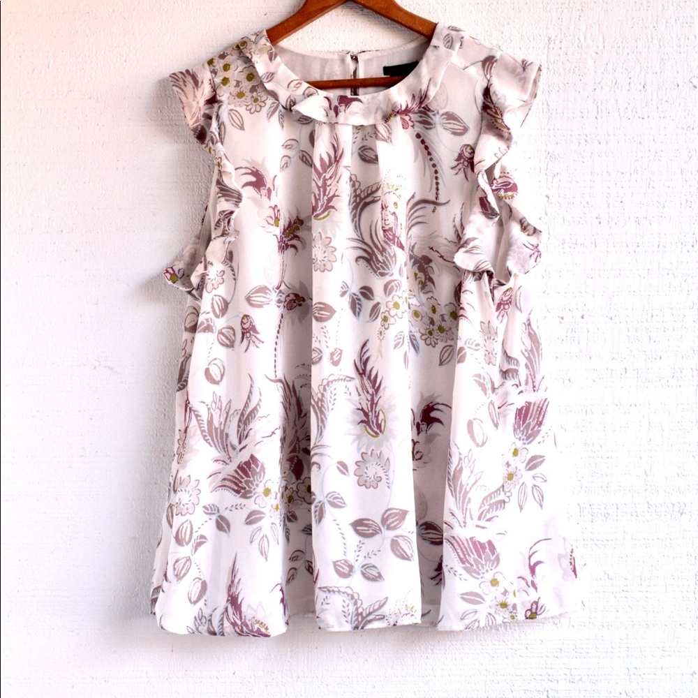 Large Ann Taylor sleeveless top muted colors